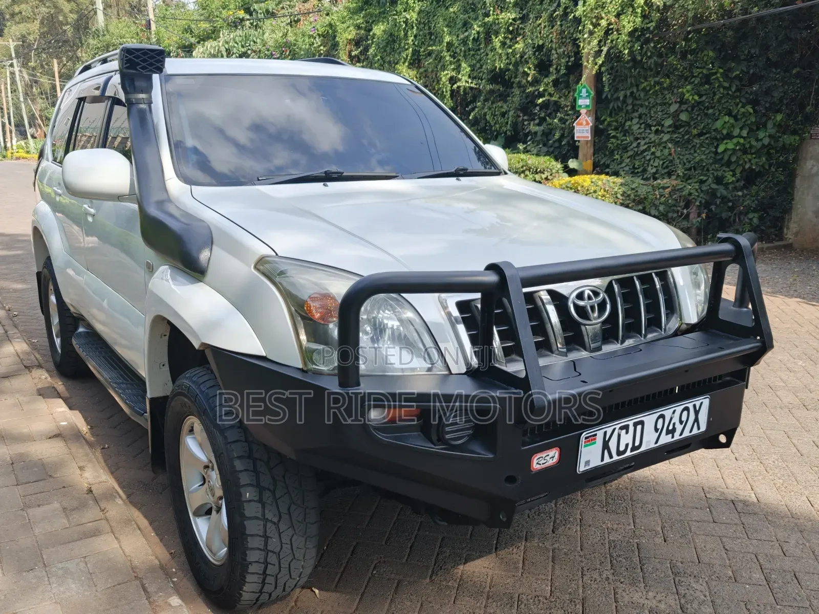 Toyota Land Cruiser Prado 4.0 Petrol TX 2008 White