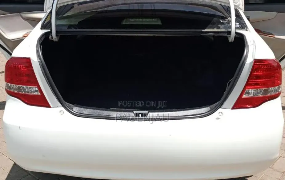 Toyota Axio 2012 White