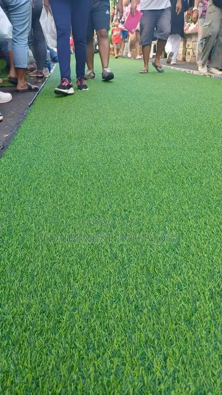 20mm Outer Area Coverage Artificial Green Grass Carpet