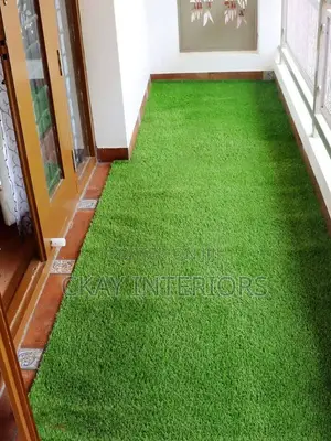 20mm Neat Balcony Artificial Green Grass Carpet