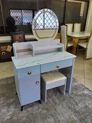 Modern Mable Top Dressing Table