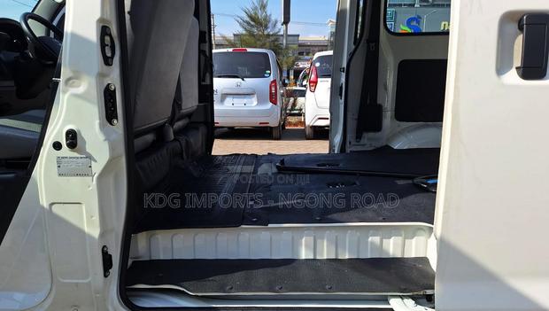 Toyota TownAce 2019 White - thumbnail 10