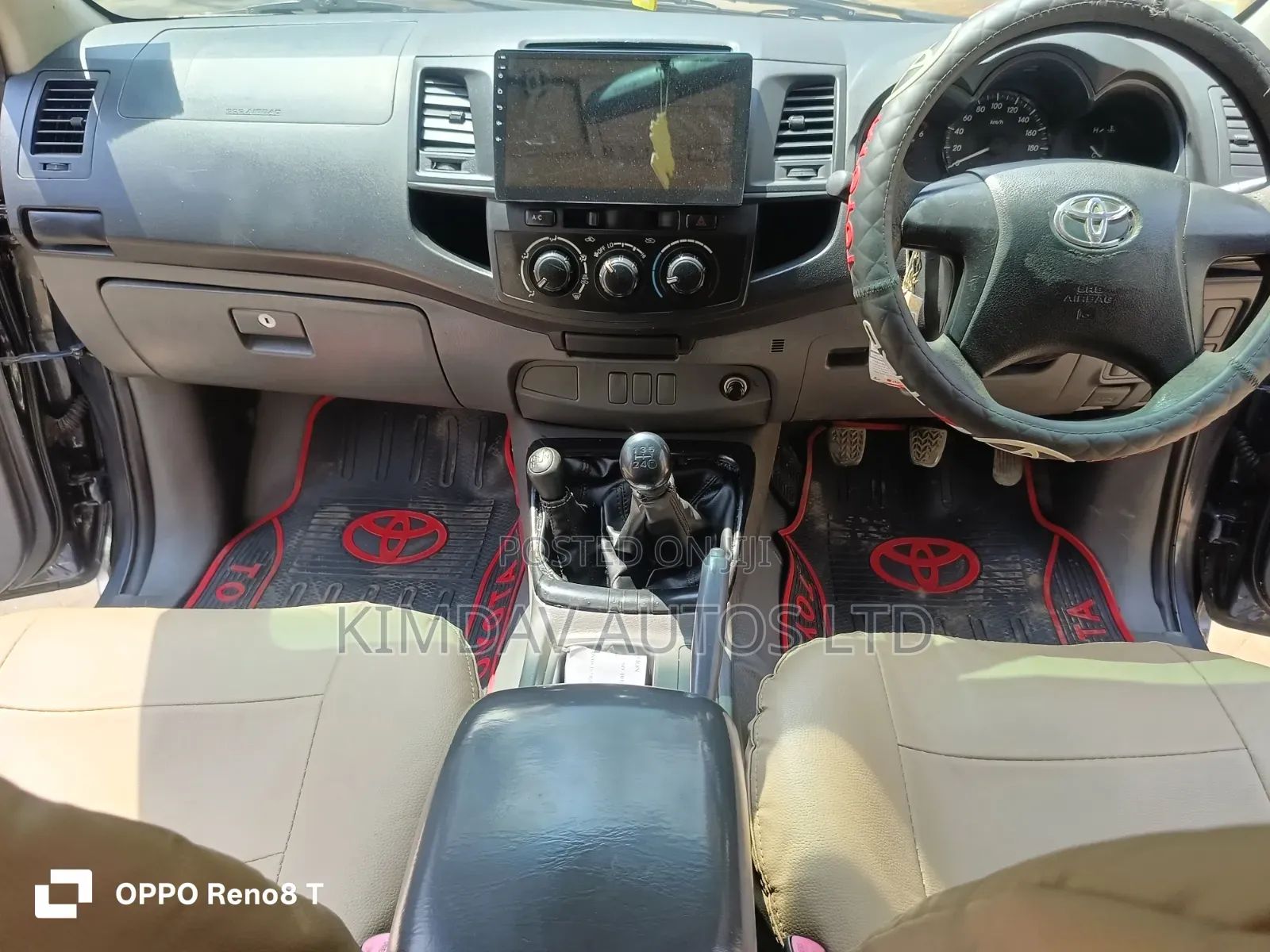 Toyota Hilux 2014 Blue