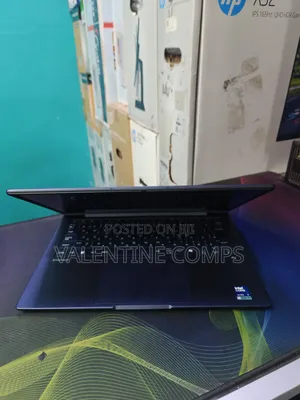 Laptop HP EliteBook 840 32GB Intel Core Ultra 7 SSD 512GB
