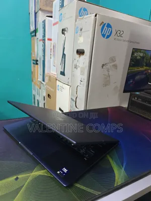 Laptop HP EliteBook 840 32GB Intel Core Ultra 7 SSD 512GB