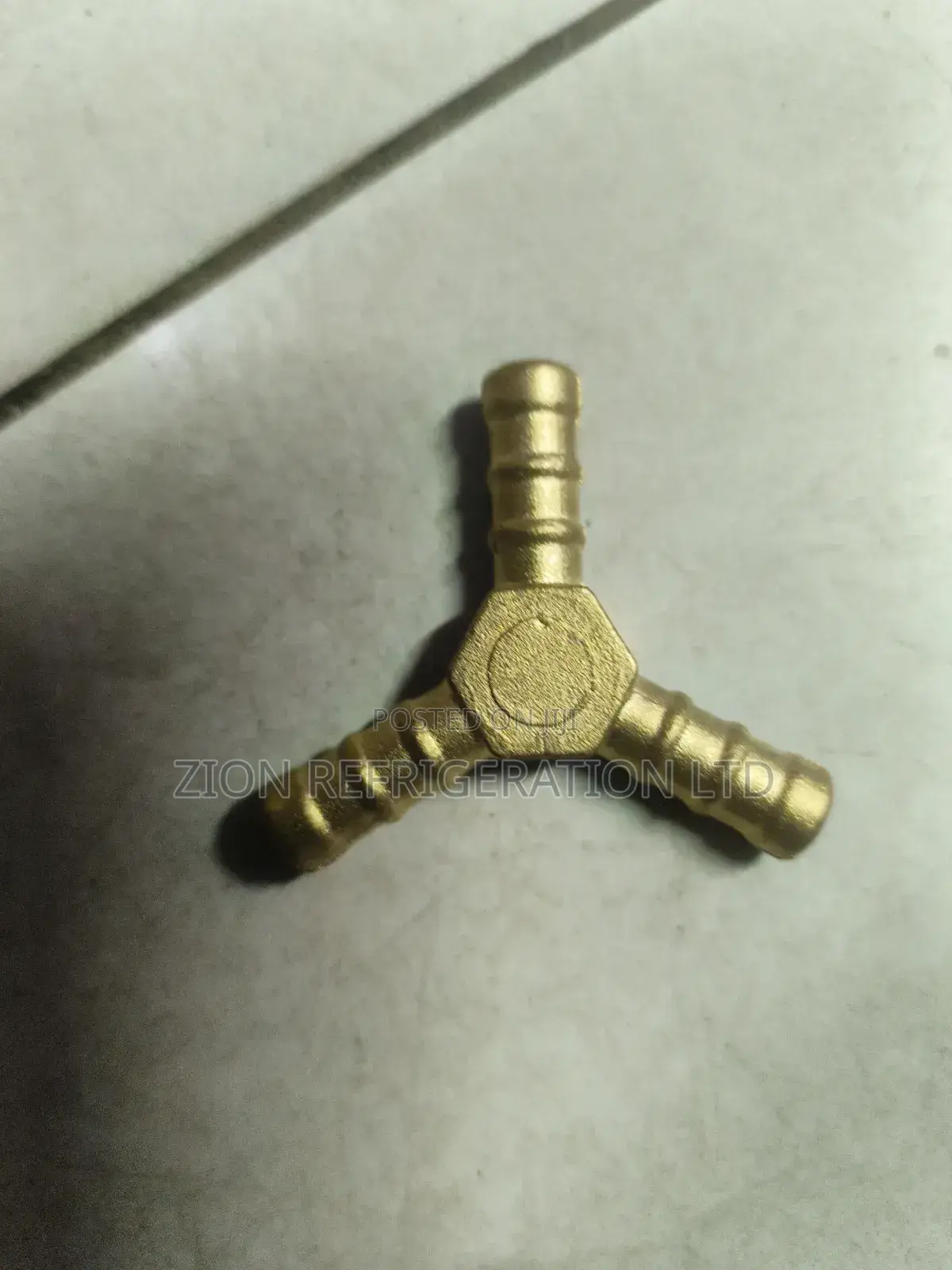 Y Gas Hose Connector