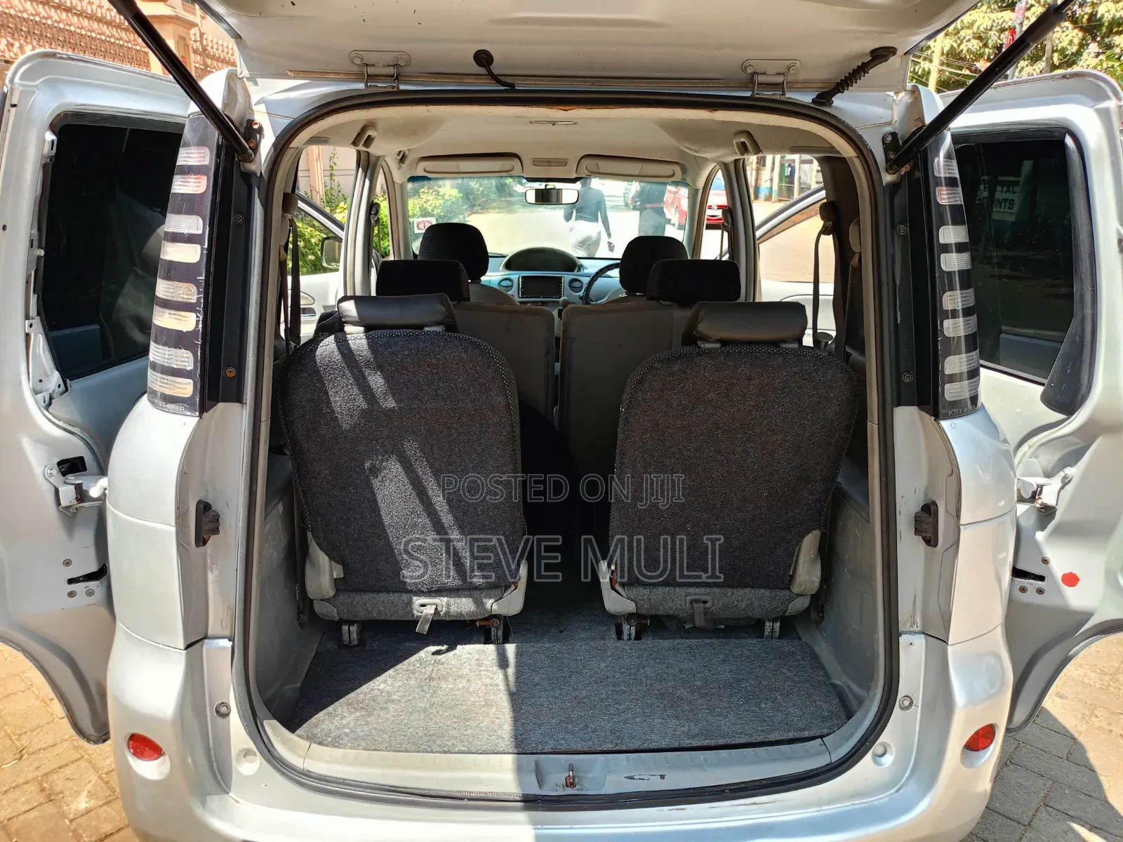 Toyota Sienta 2007 Silver
