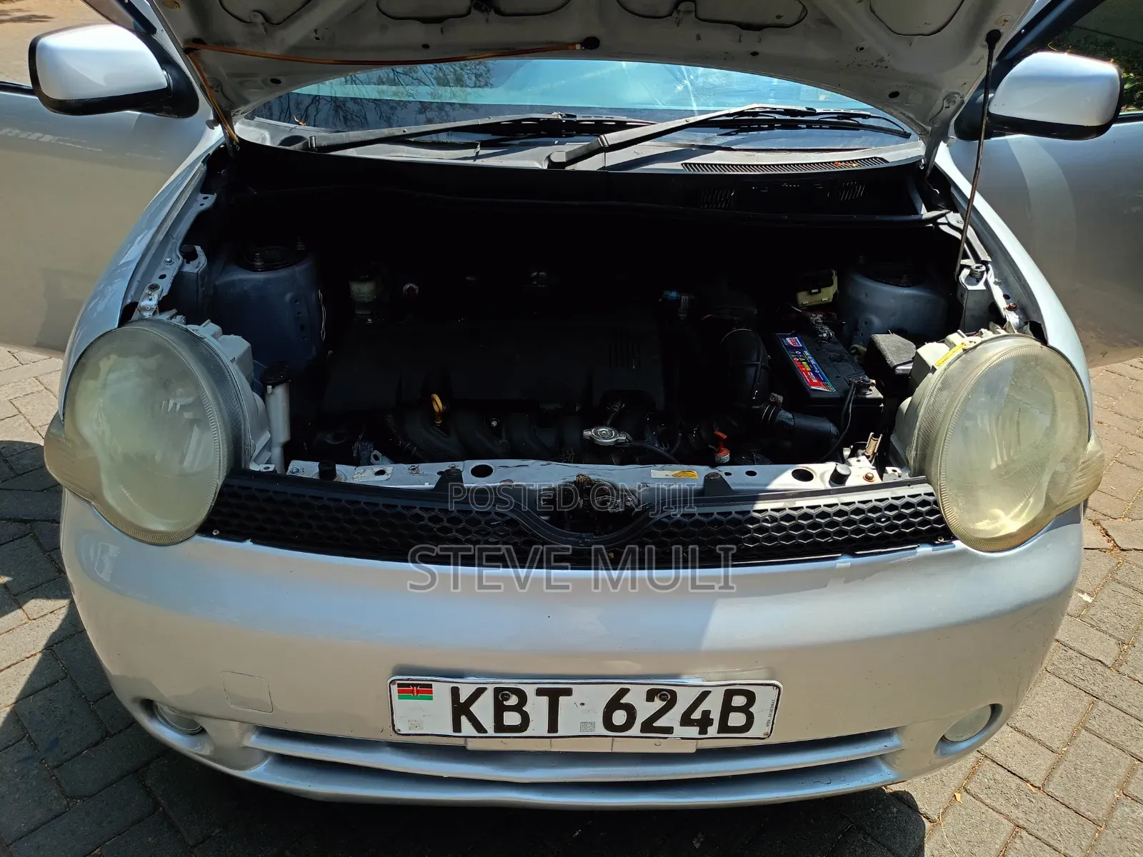 Toyota Sienta 2007 Silver