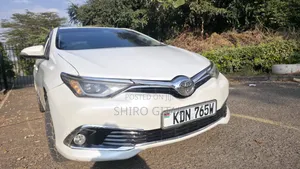 Toyota Auris 2017 White