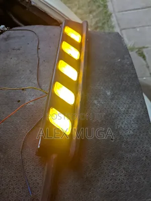 Toyota Mark X Fog DRLS