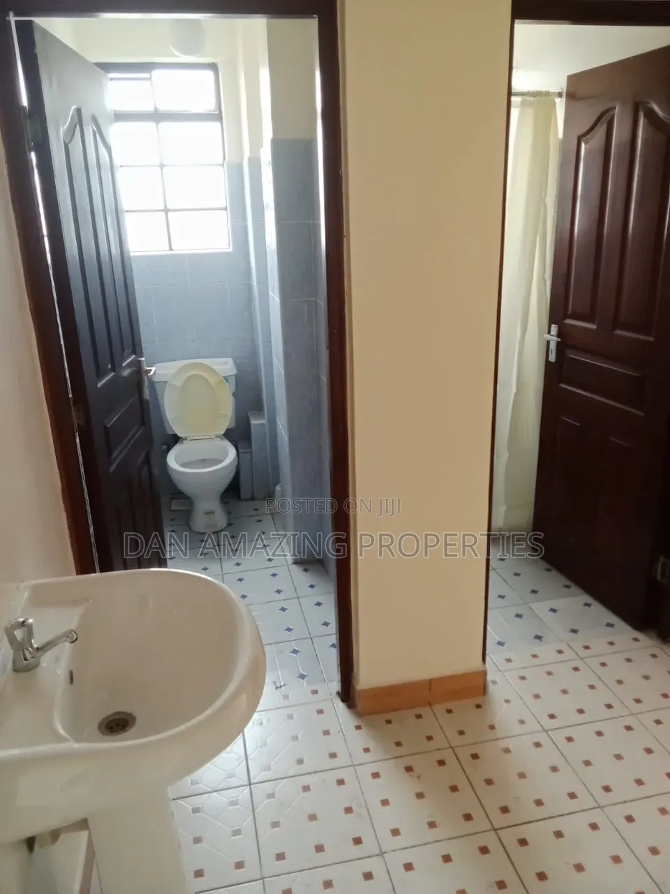 2bdrm Apartment in Links Rd, NHC Langata for sale