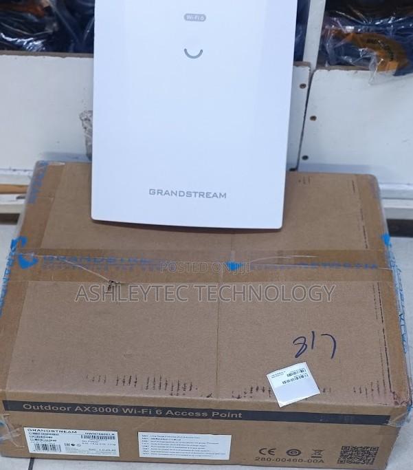 # Grandstream Gwn7660elr 300m Coverage Wi-Fi 6 Ap