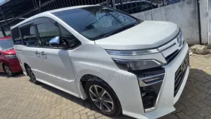 Toyota Voxy X 2WD 7-Seater 2019 White