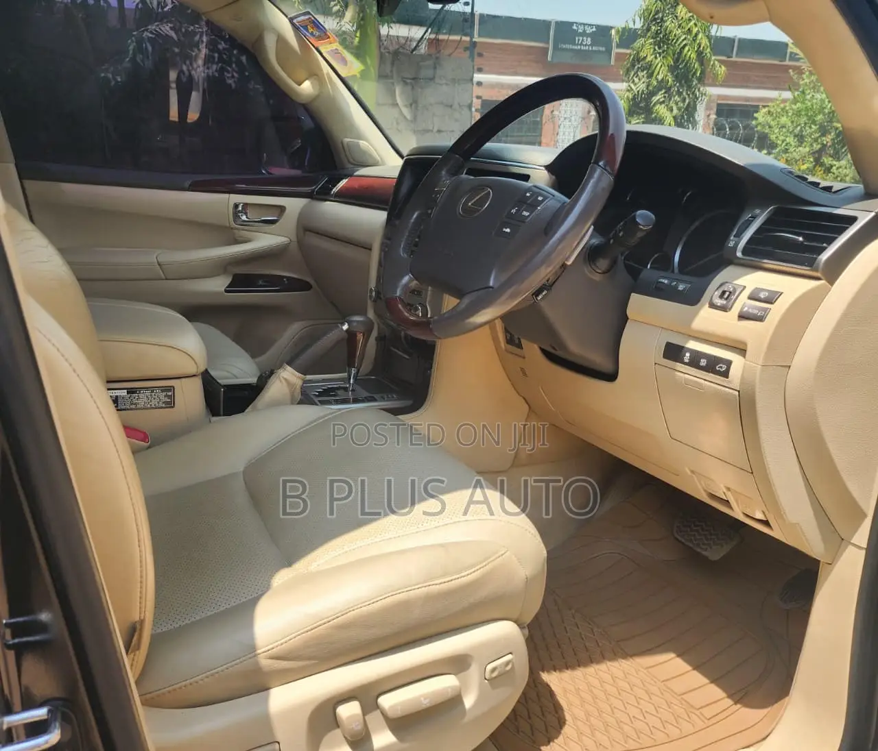 Lexus LX 2015 Black