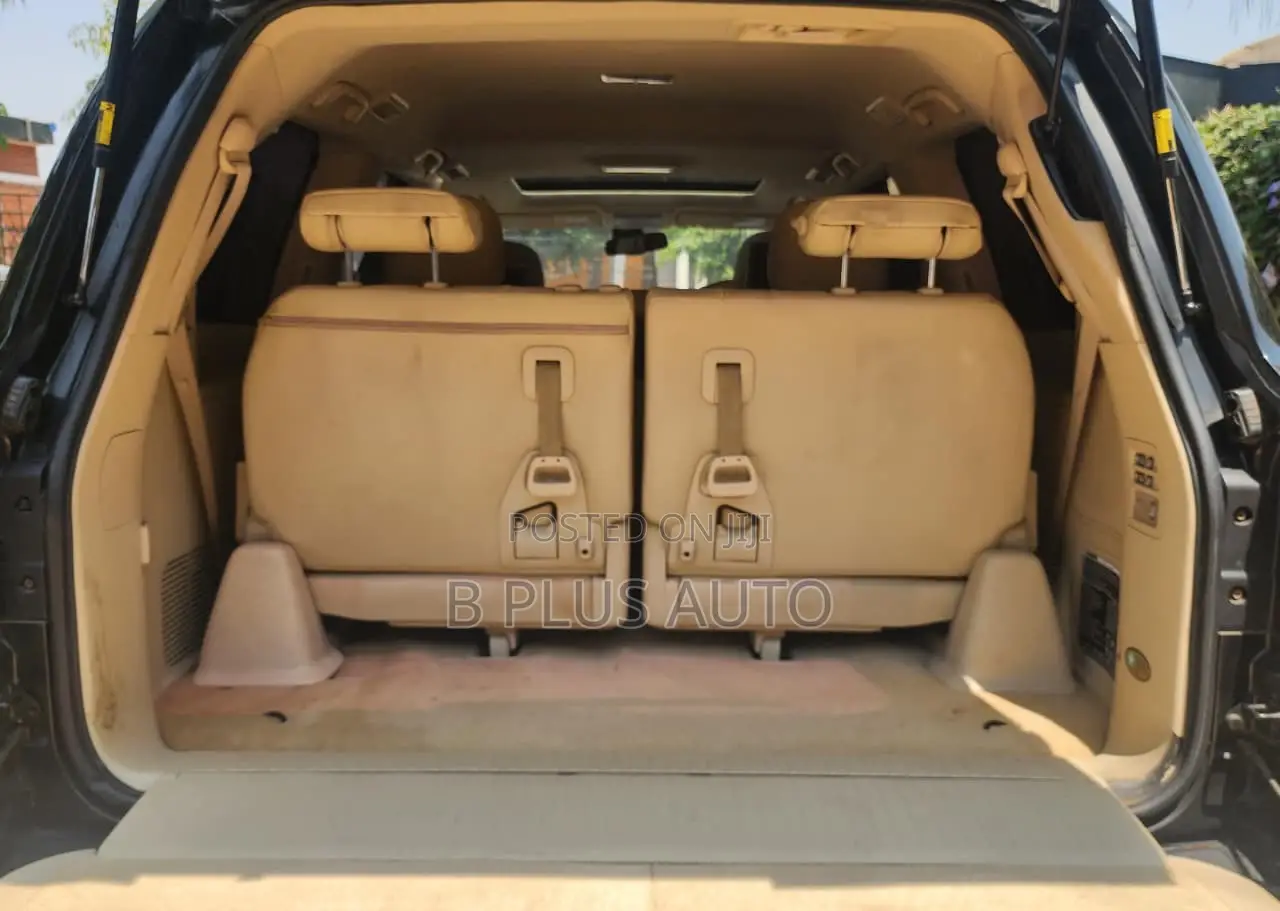 Lexus LX 2015 Black