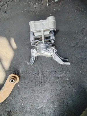 Engine Mounting Lexus/Harrier New