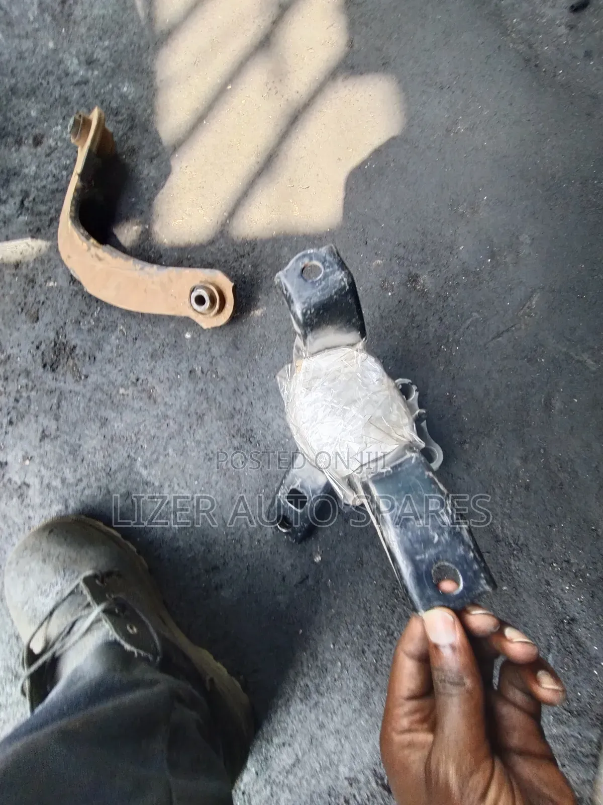 Engine Mounting Lexus/Harrier New