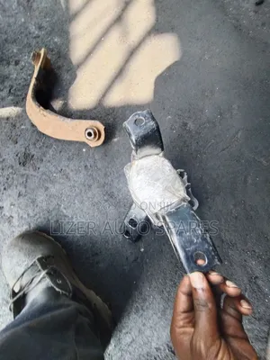 Engine Mounting Lexus/Harrier New