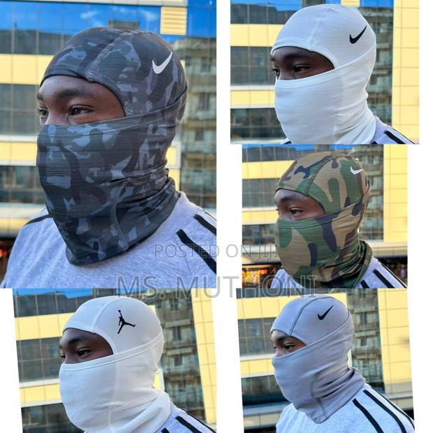 Nike Pro Hyperwarm Balaclava Hood - main view
