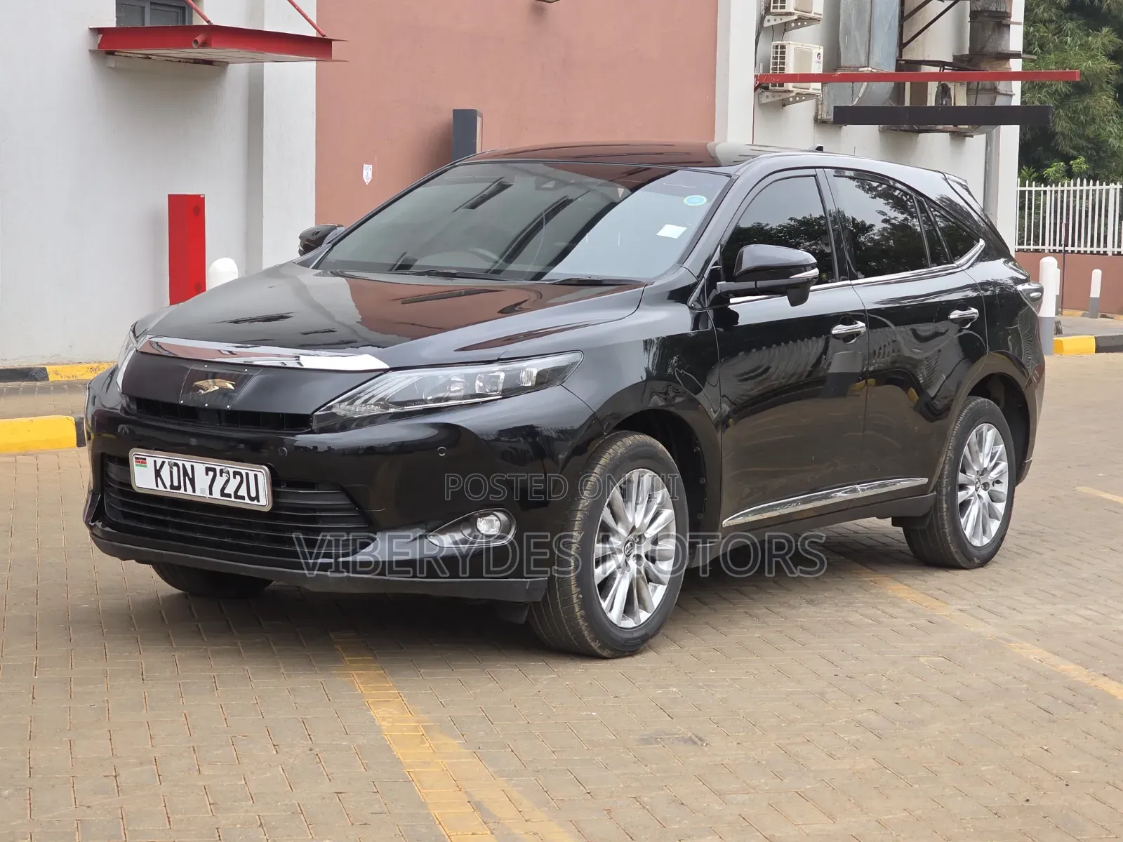 Toyota Harrier 2016 Black