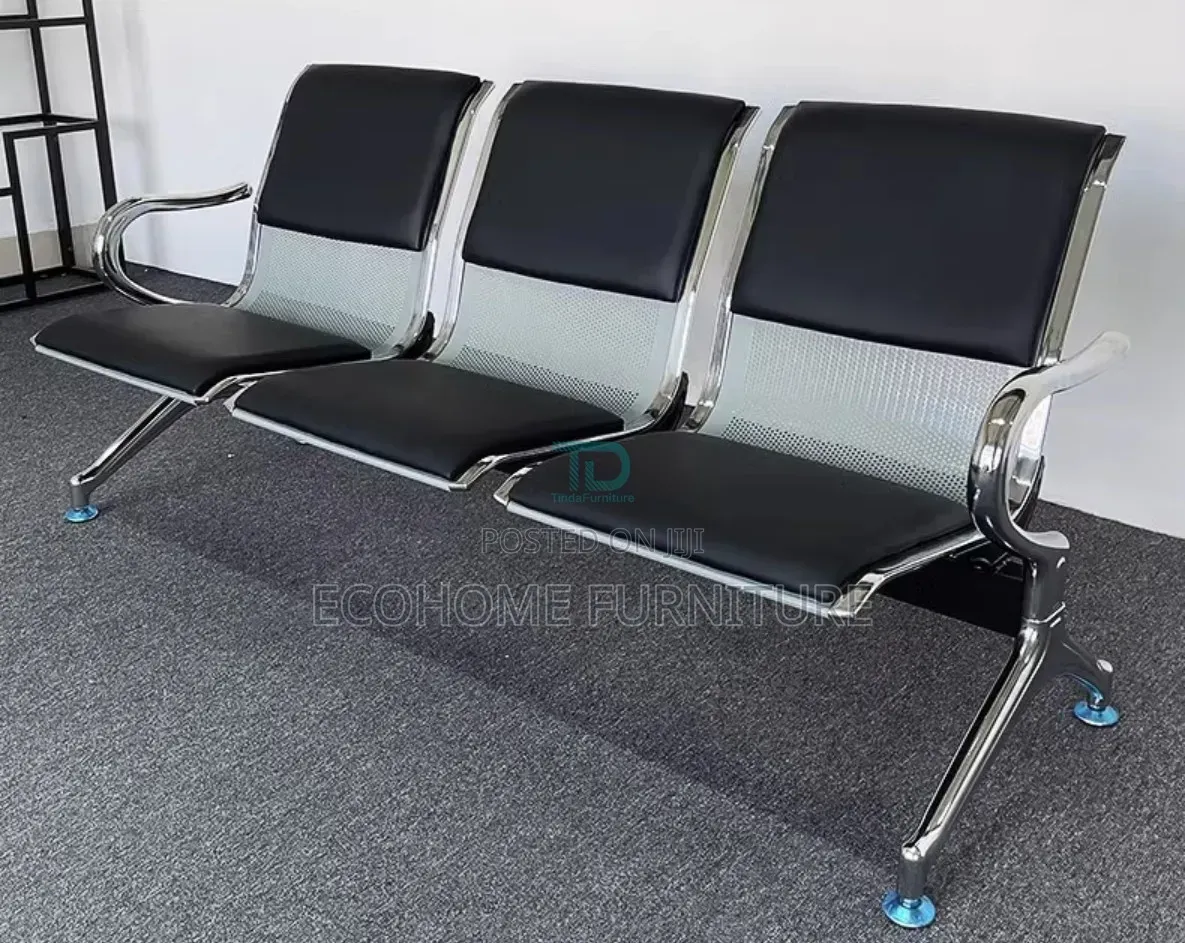 Visitor Chair. 3 Seater Link Chair Padded Seater