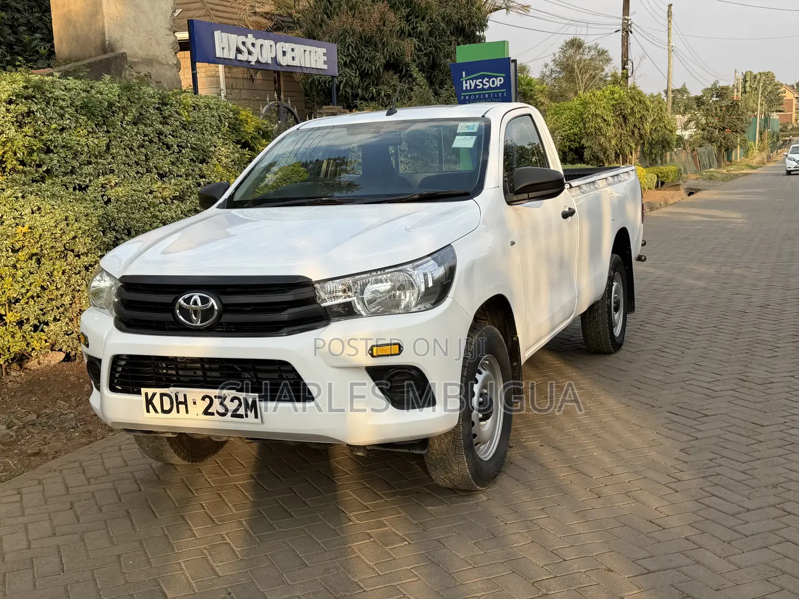 Toyota Hilux Revo Smart Cab Deisel 2.4 AWD 2021 White