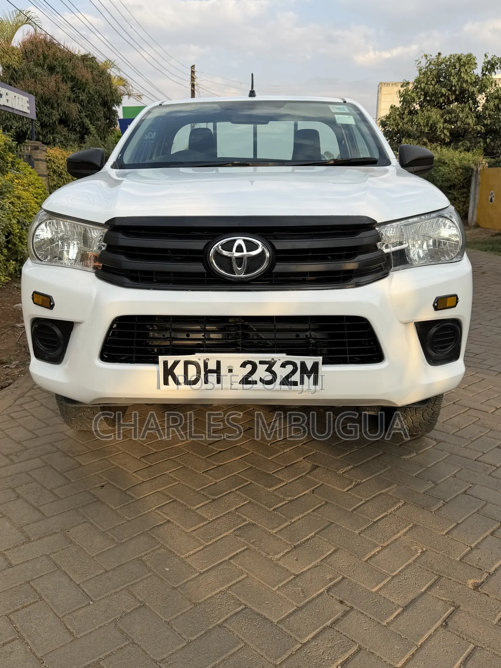 Toyota Hilux Revo Smart Cab Deisel 2.4 AWD 2021 White