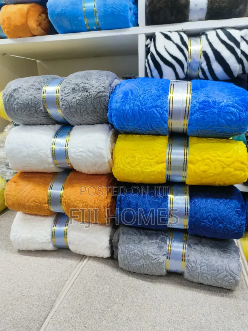 Cabbage Fleece Throw Blanket 6×6 Ft – Soft, Warm Cozy