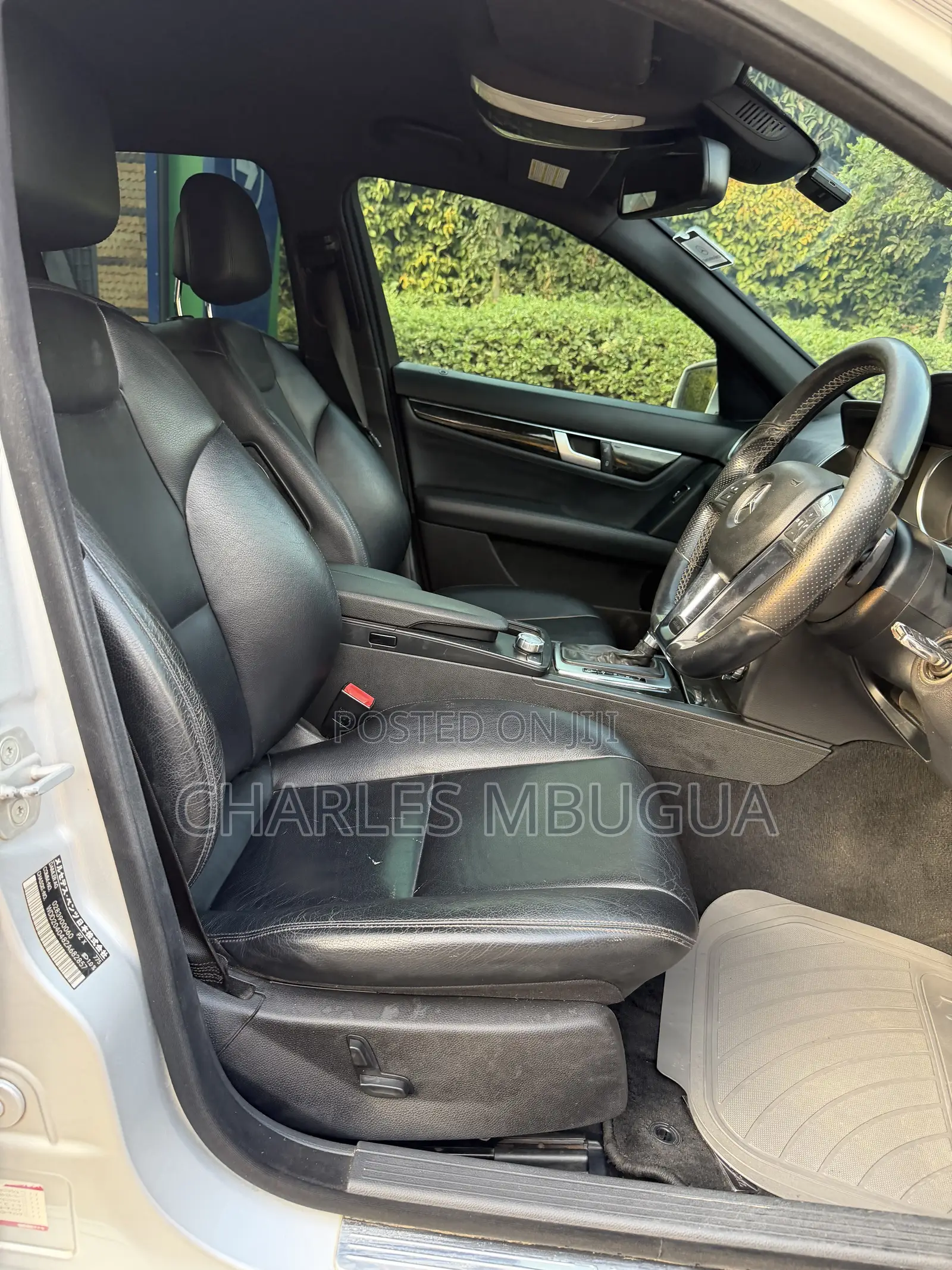 Mercedes-Benz C200 2012 Silver