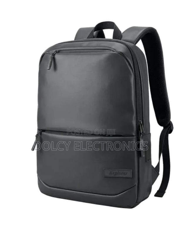 Oraimo Duralite OHDB-003 Waterproof Spacious Charging Backpack