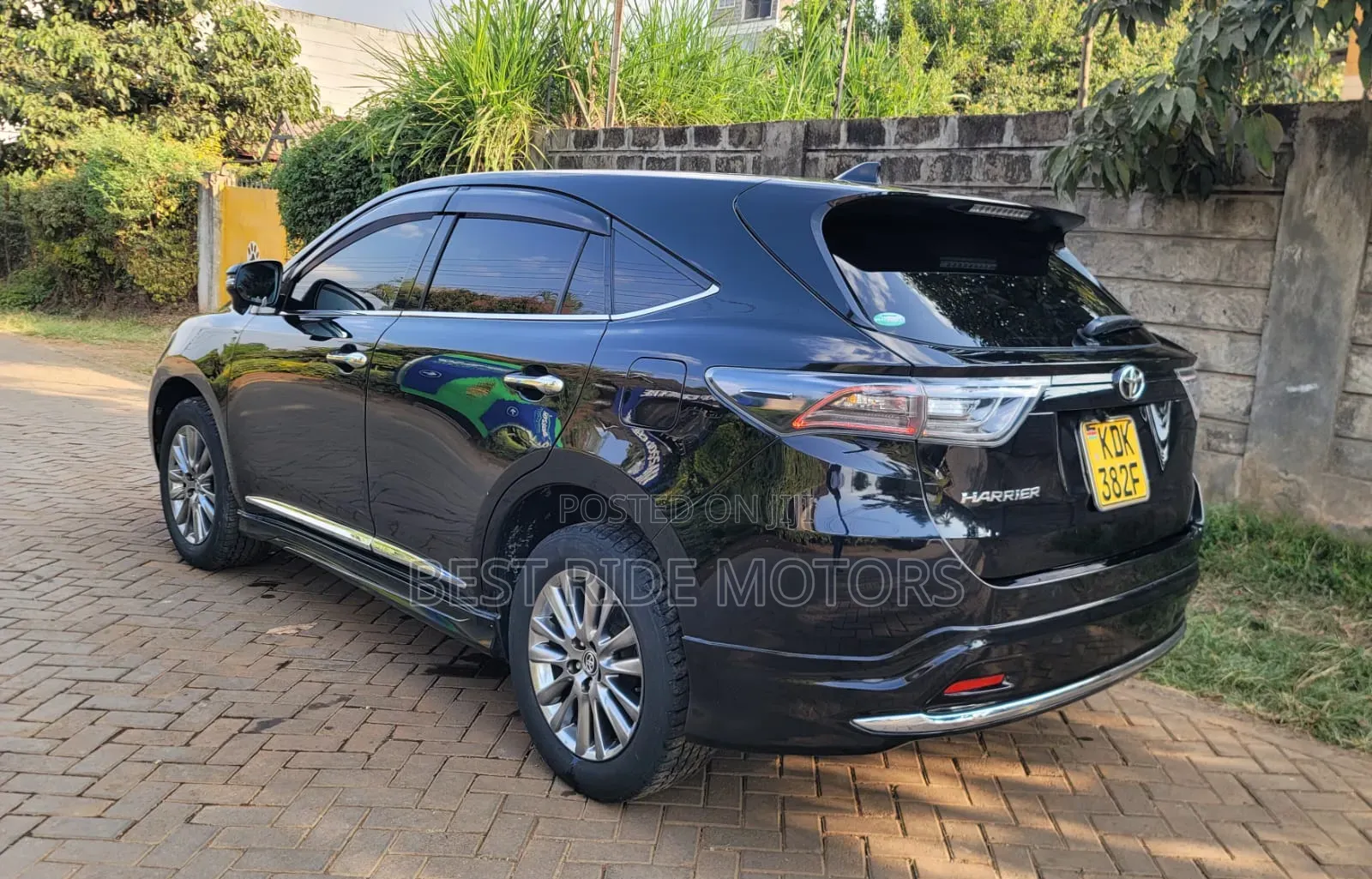 Toyota Harrier 2016 Black