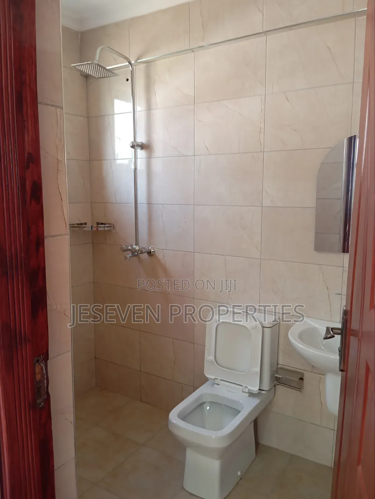 4bdrm Maisonette in Nanyuki for rent
