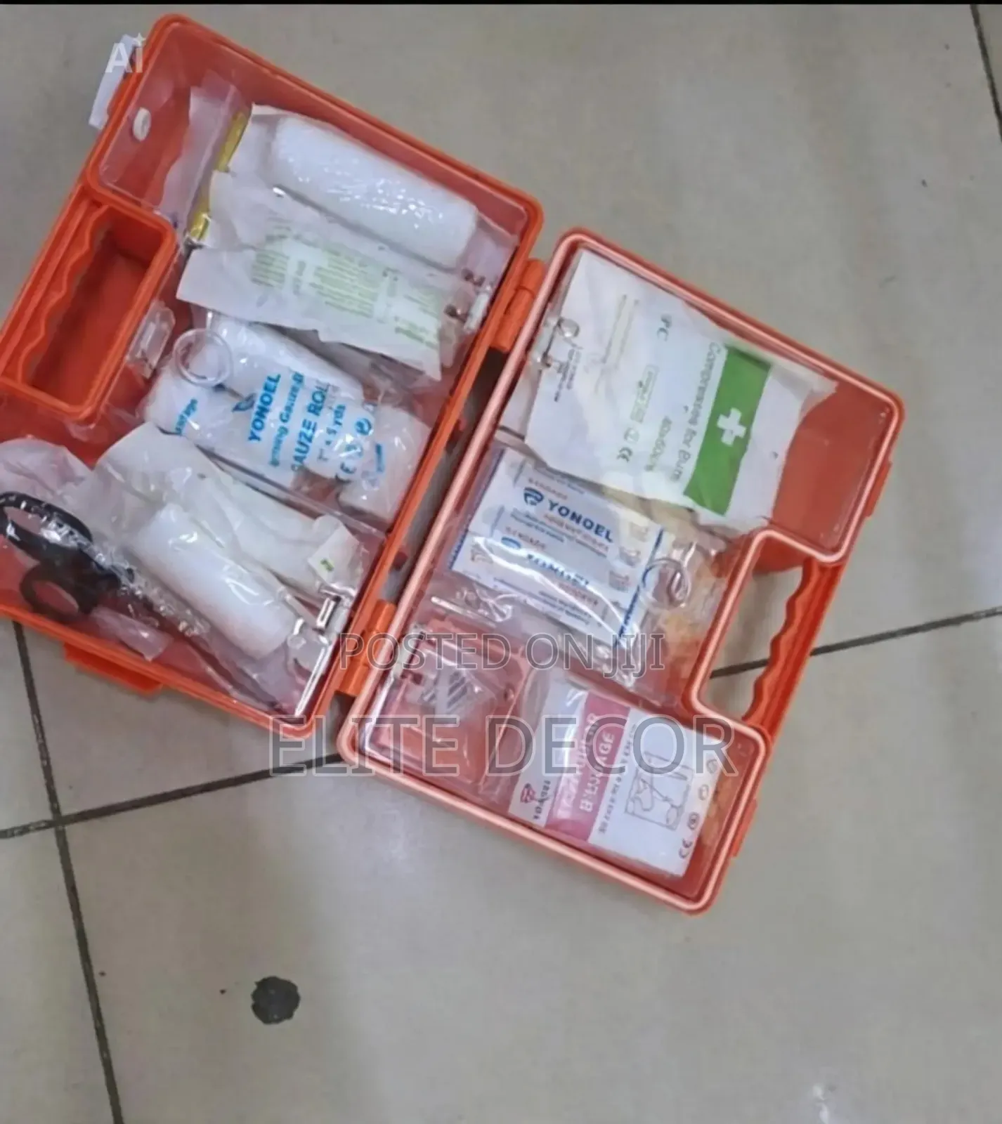 Plastic First Aid Kit Box With Medical SuppliesHome, Office Emergency