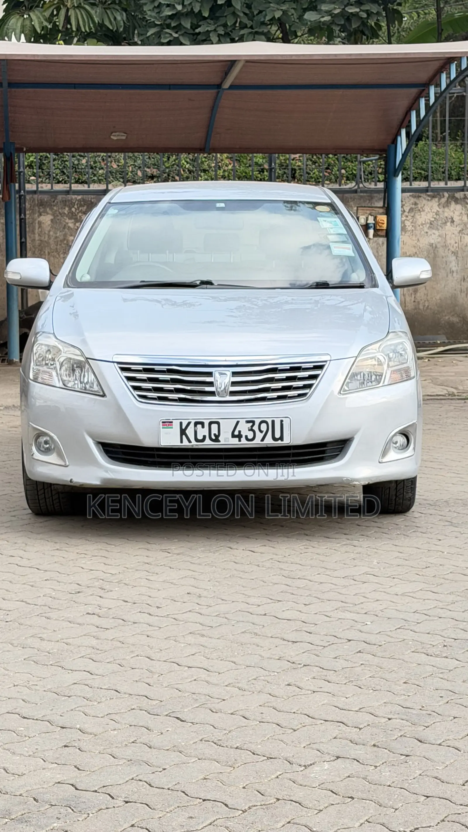 Toyota Premio 1.8 FWD 2012 Silver
