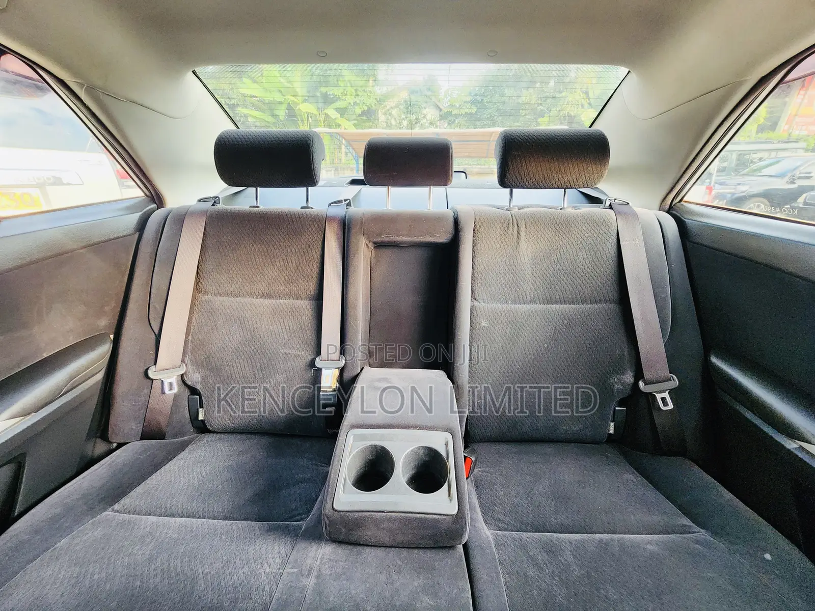 Toyota Premio 1.8 FWD 2012 Silver
