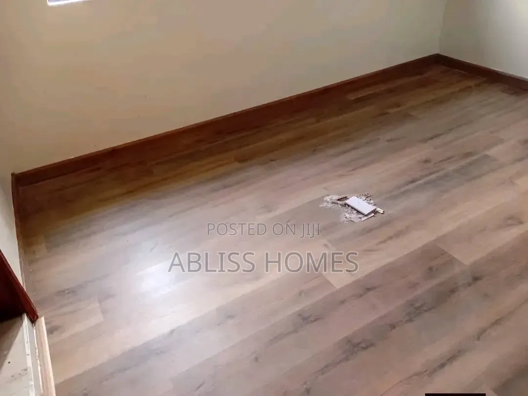 Vinyl Flooring/ Mkeka Wa Mbao