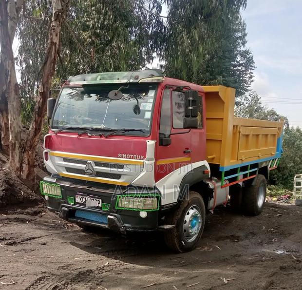 Sinotruk Tipper - thumbnail 4