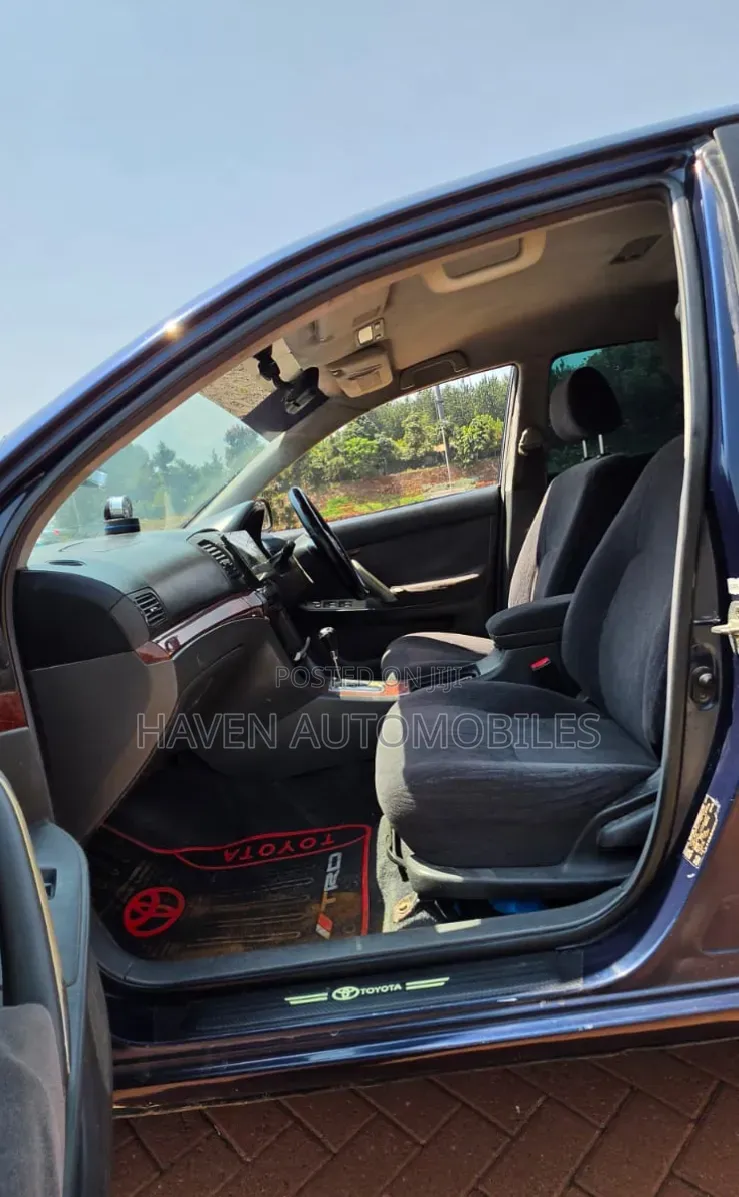 Toyota Premio 2006 Blue