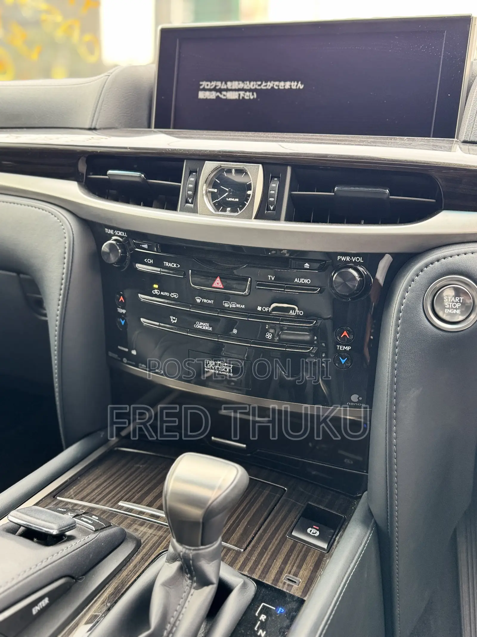 Lexus LX 570 AWD 2019 White