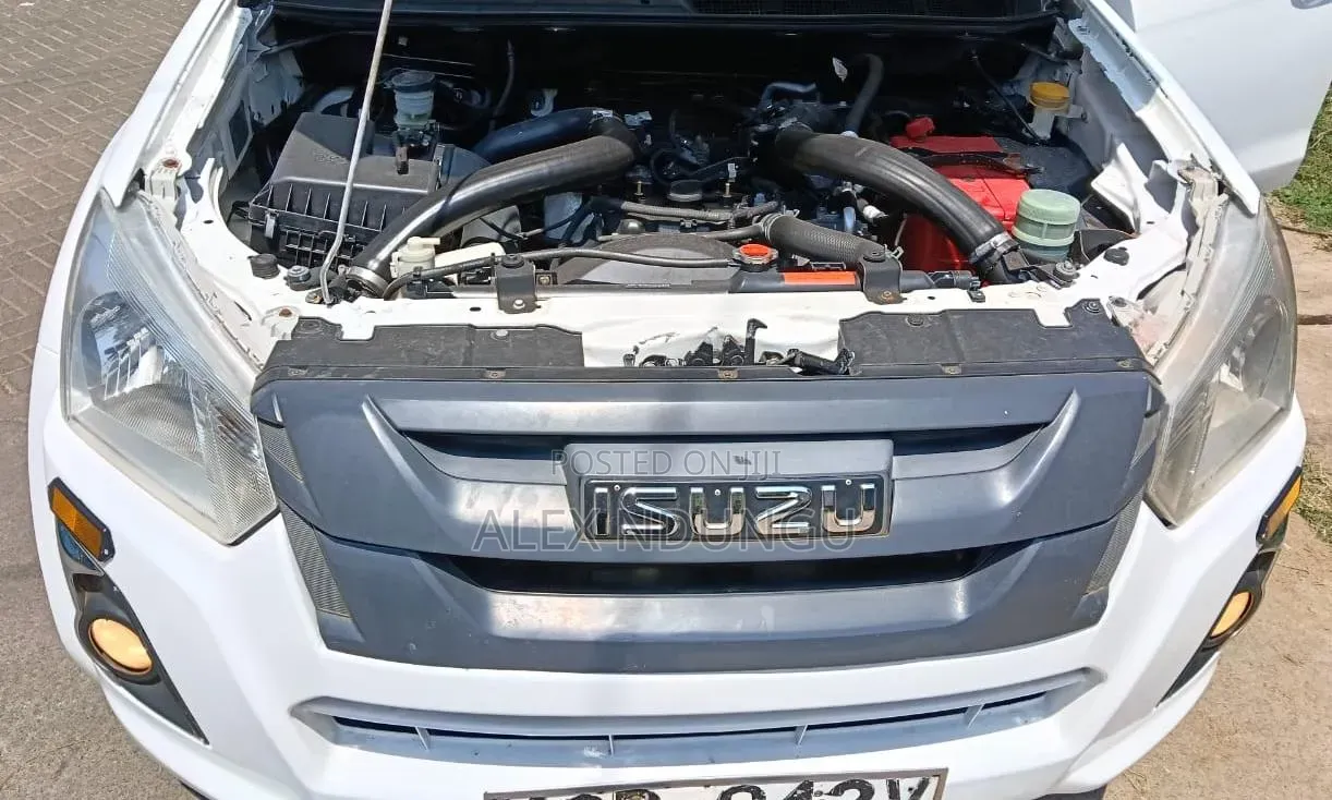 Isuzu D-MAX 2017 White