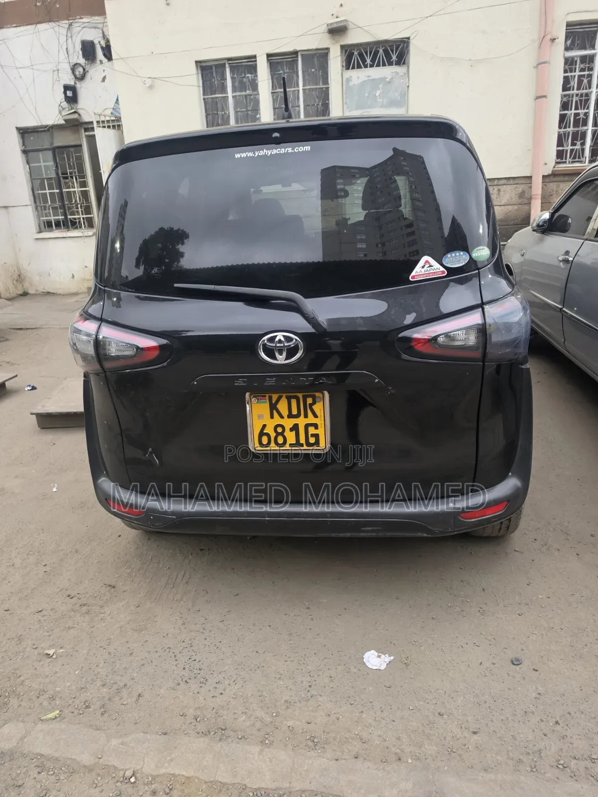 Toyota Sienta 2017 Black