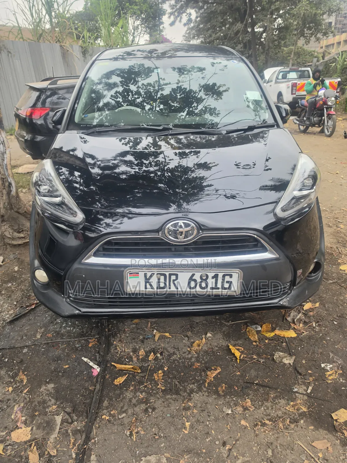 Toyota Sienta 2017 Black