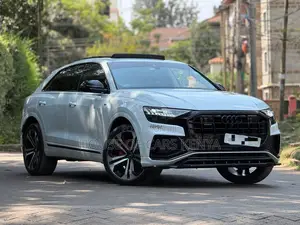 Audi Q8 55 Premium AWD quattro 2020 White