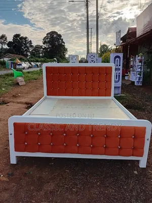 Orange/White Framed 5x6 Bed