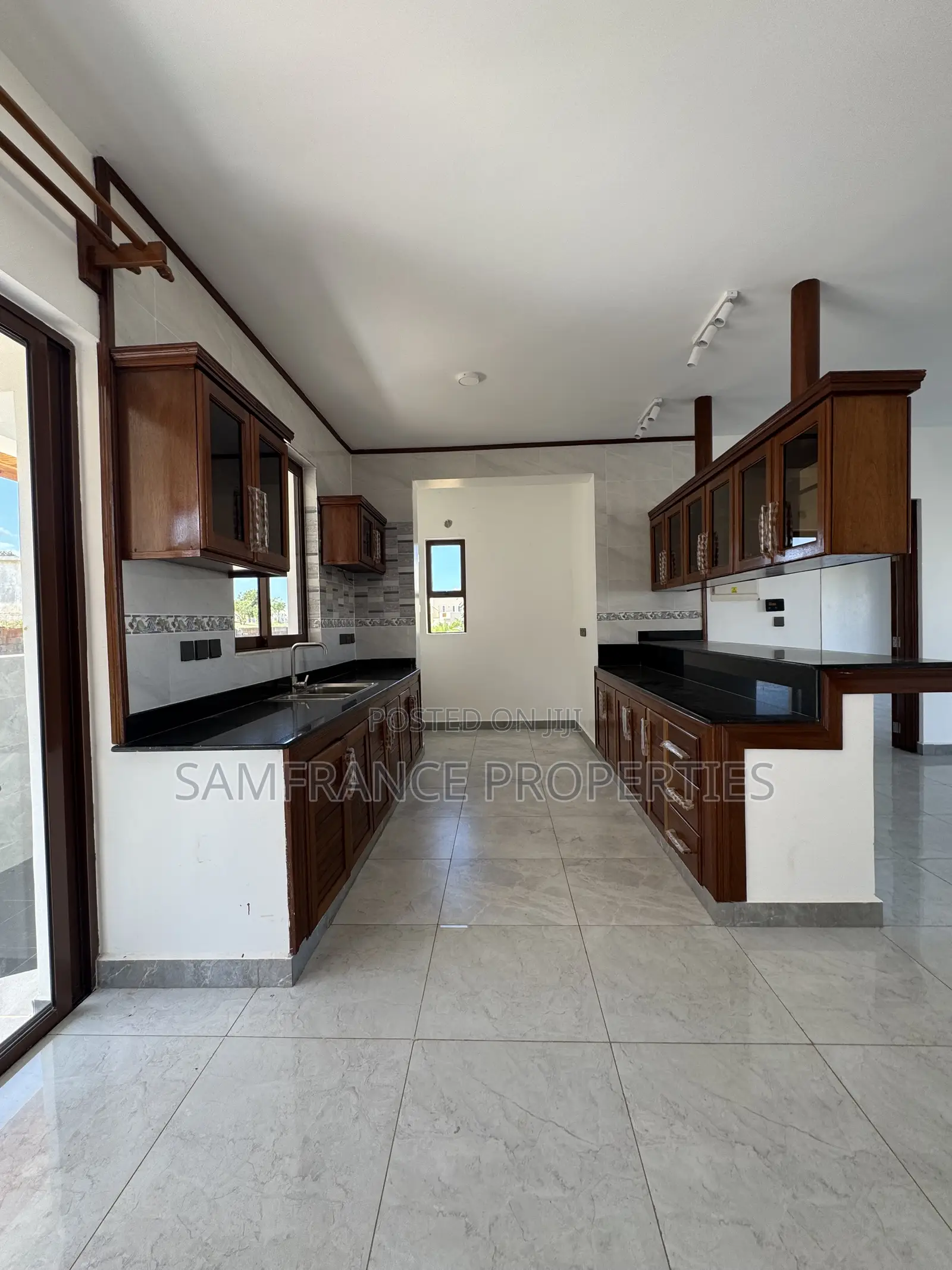 3bdrm Maisonette in Vipingo for sale