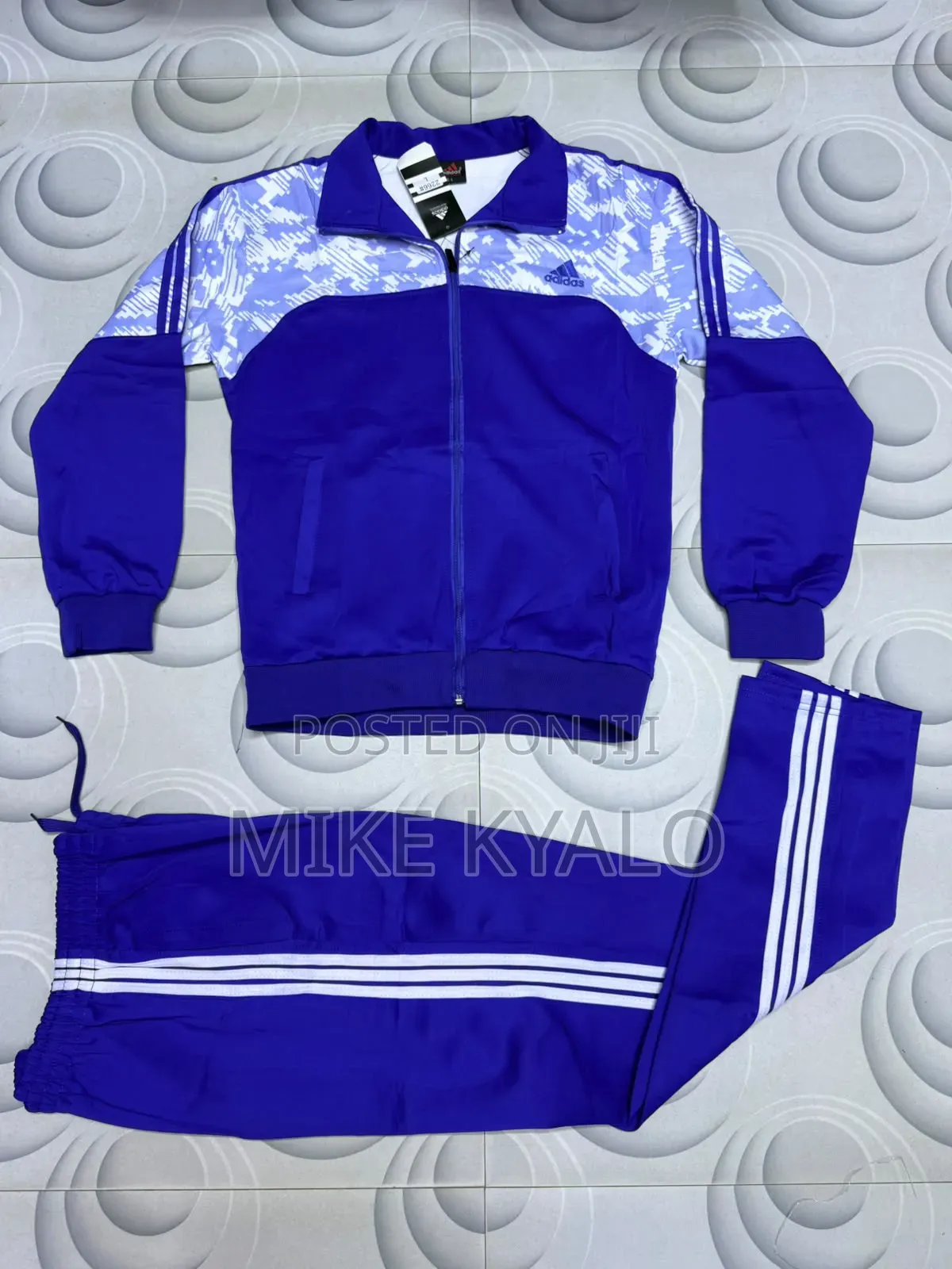 Tracksuits N Sports Shoes