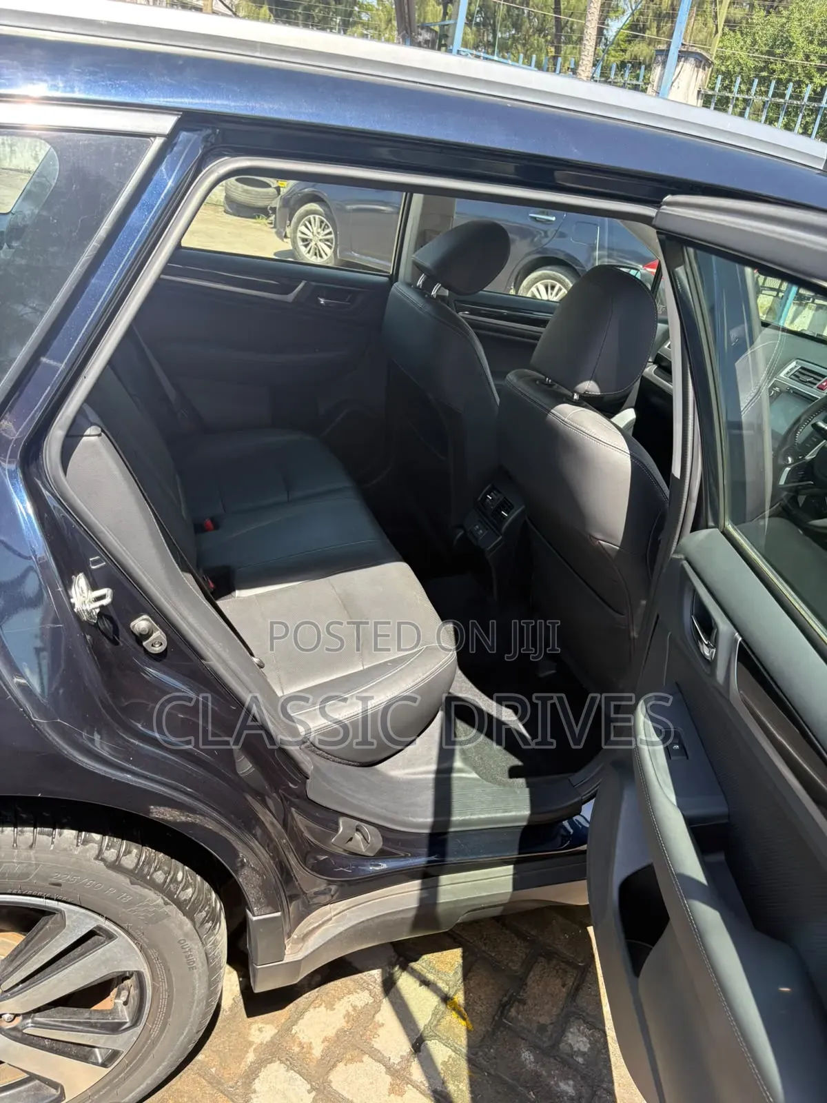 Subaru Outback 2019 Blue
