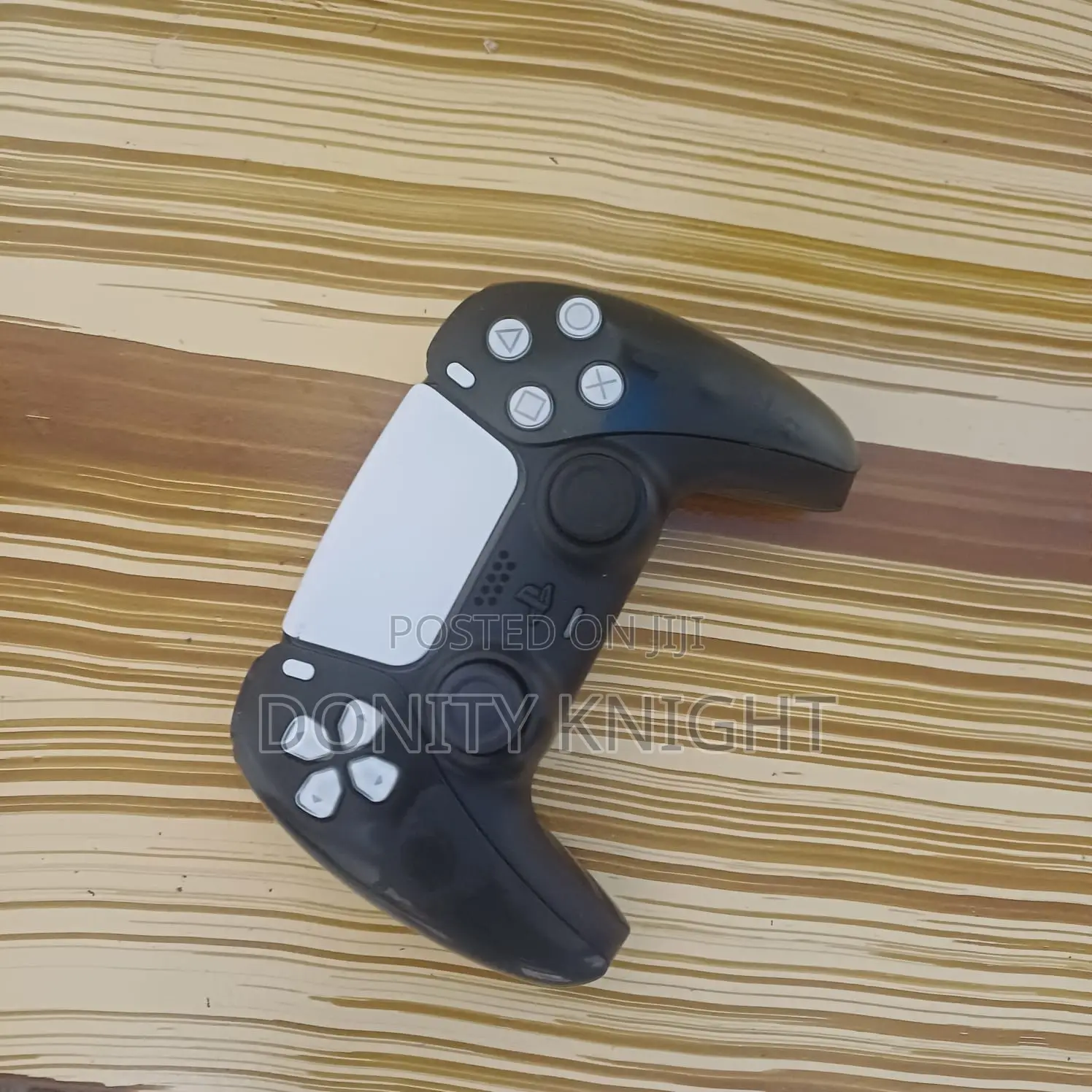Black PS5 DualSense Controller