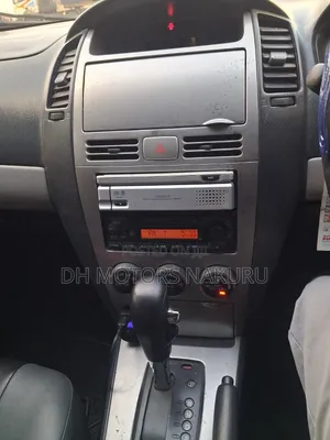 Nissan Wingroad 2006 Silver