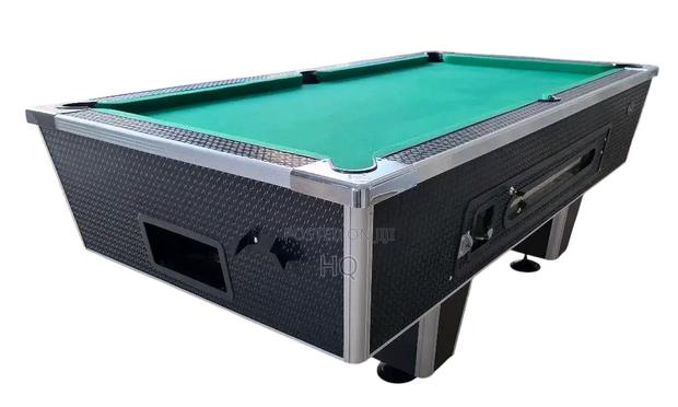 Pool With Green Carpet - main view